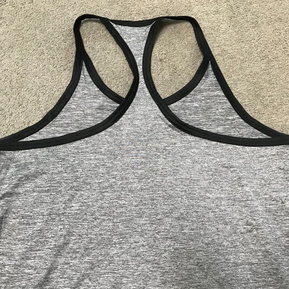 Adidas: Good Condition Women's Tank top - Picture 6 of 9